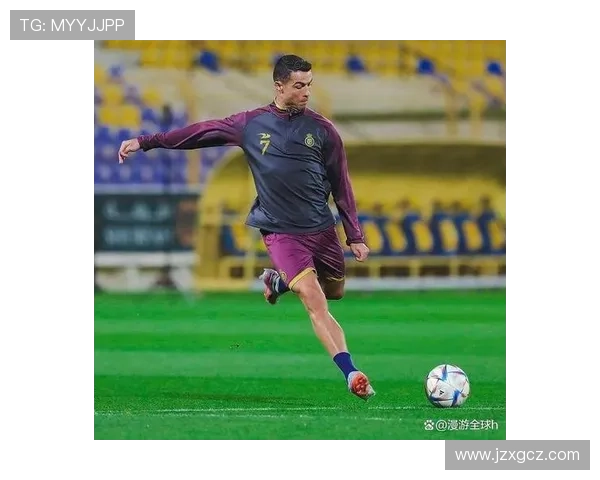 2016年足球明星C罗的辉煌成就与传奇瞬间回顾